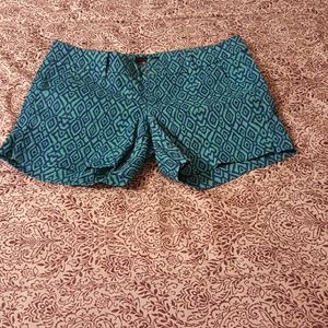 AE shorts